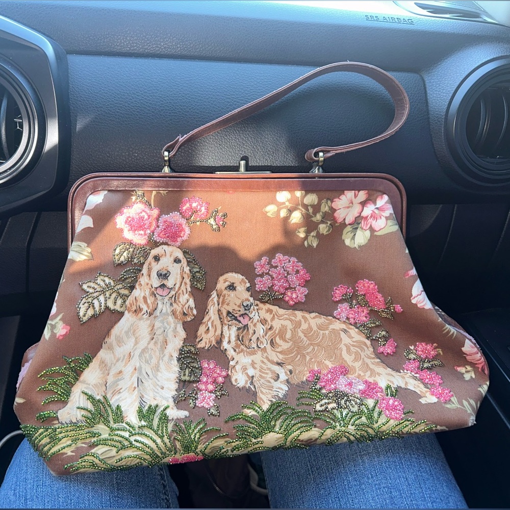 VINTAGE Isabella fiore dog cocker spaniel beaded leather purse handbag